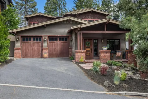 2216 NW 6th Street Bend OR 97703