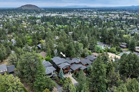 2216 NW 6th Street Bend OR 97703