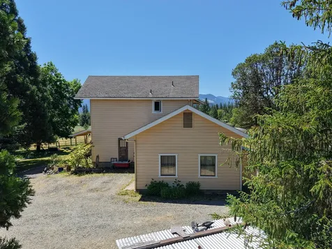 335 Sheraton Drive Williams OR 97544