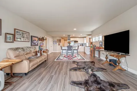 1256 NW Golf Course Drive Madras OR 97741