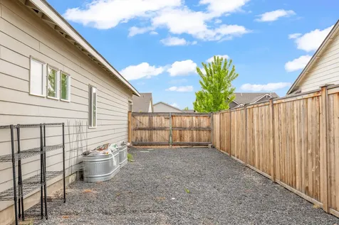 1256 NW Golf Course Drive Madras OR 97741
