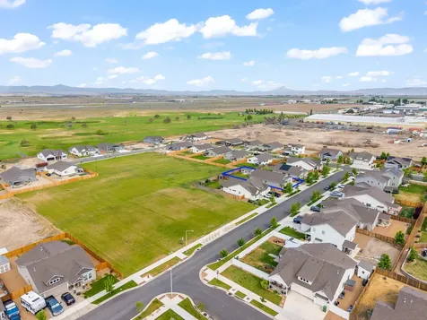 1256 NW Golf Course Drive Madras OR 97741