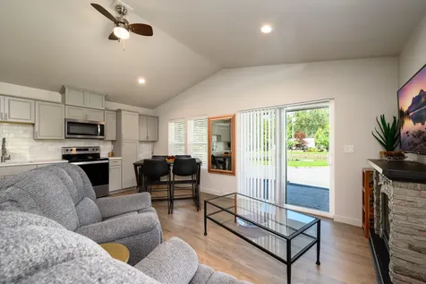 2546 Fisher Road Roseburg OR 97471
