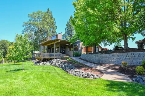 2546 Fisher Road Roseburg OR 97471