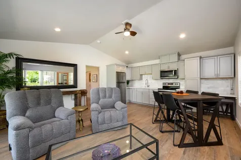 2546 Fisher Road Roseburg OR 97471