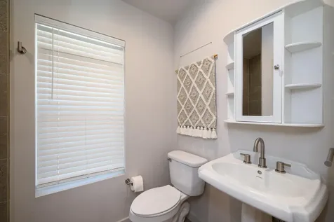 2546 Fisher Road Roseburg OR 97471