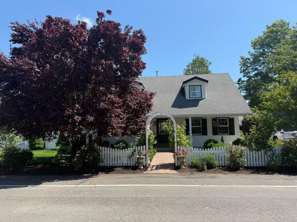 181 Mountain View Place Grants Pass OR 97527