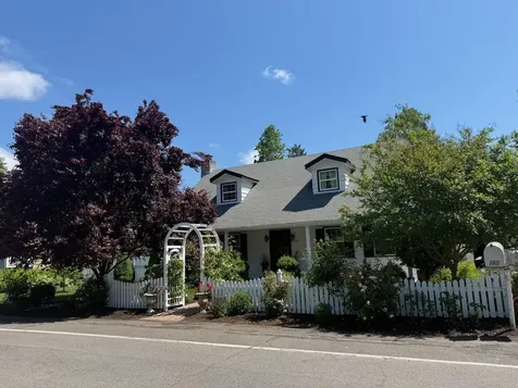 181 Mountain View Place Grants Pass OR 97527