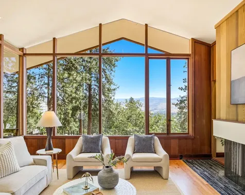 155 Terrace Street Ashland OR 97520