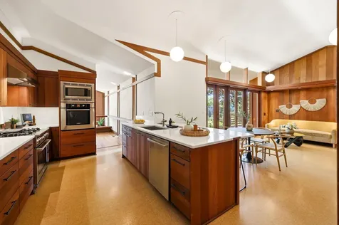 155 Terrace Street Ashland OR 97520