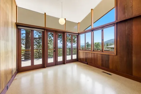 155 Terrace Street Ashland OR 97520