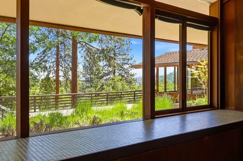 155 Terrace Street Ashland OR 97520