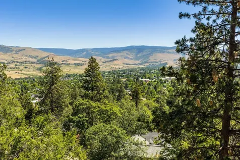155 Terrace Street Ashland OR 97520
