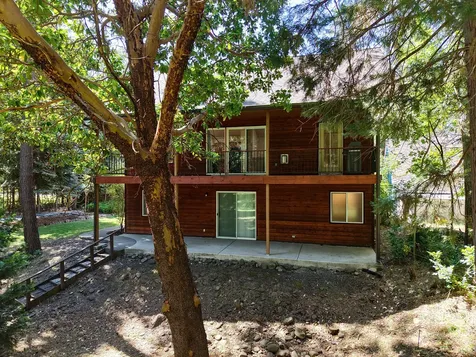 223 Indian Creek Lane Shady Cove OR 97539