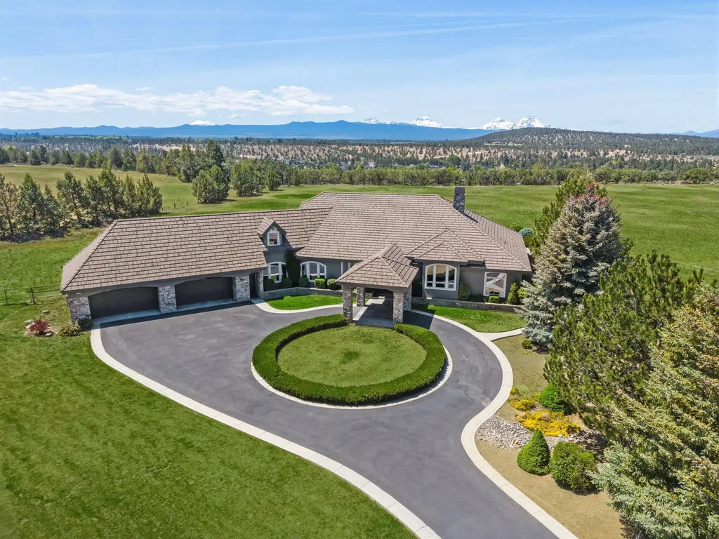 20180 Winston Loop Bend OR 97703