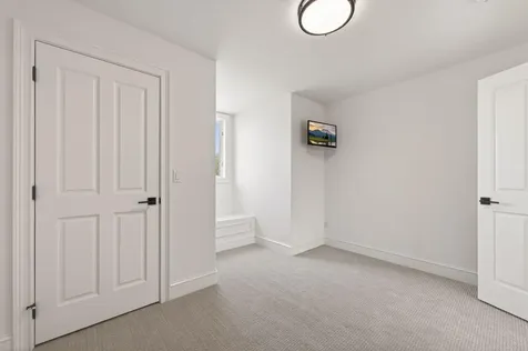 20180 Winston Loop Bend OR 97703