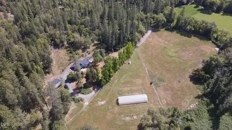 782 Covered Bridge Road Rogue River OR 97537