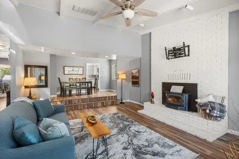 2802 Russell Road Merlin OR 97532