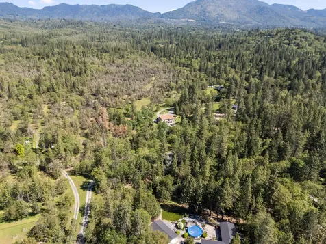 2802 Russell Road Merlin OR 97532
