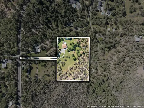 2802 Russell Road Merlin OR 97532