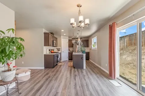 951 SE Maliah Avenue Madras OR 97741