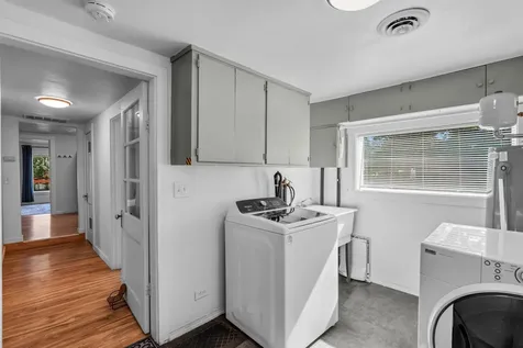 565 SE Woodland Boulevard Bend OR 97702
