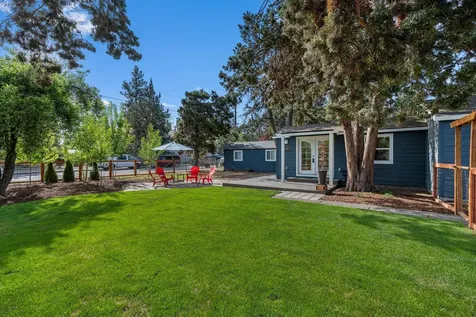 565 SE Woodland Boulevard Bend OR 97702