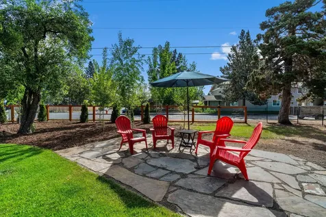 565 SE Woodland Boulevard Bend OR 97702