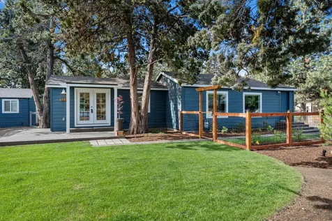 565 SE Woodland Boulevard Bend OR 97702