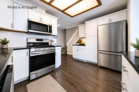 563 Rock Street Ashland OR 97520