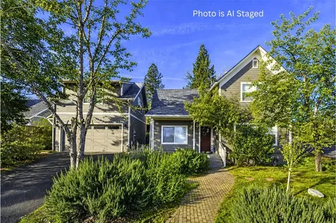 563 Rock Street Ashland OR 97520
