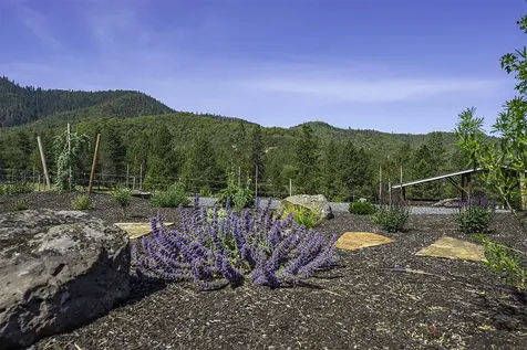 5388 Kane Creek Central Point OR 97502