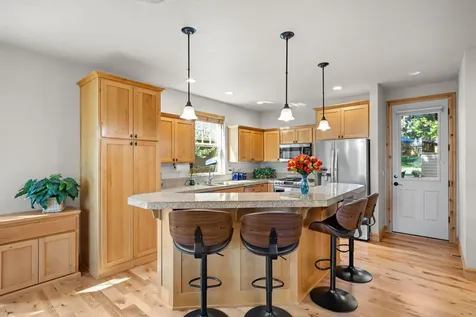 3281 NW Bungalow Drive Bend OR 97703