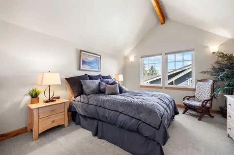 3281 NW Bungalow Drive Bend OR 97703