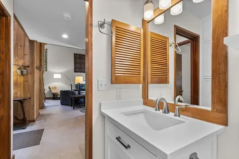 70668 Kaporie Black Butte Ranch OR 97759