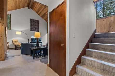 70668 Kaporie Black Butte Ranch OR 97759
