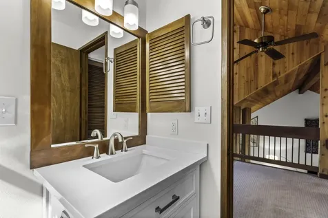 70668 Kaporie Black Butte Ranch OR 97759