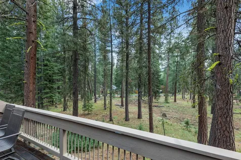 70668 Kaporie Black Butte Ranch OR 97759