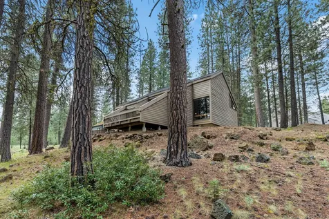 70668 Kaporie Black Butte Ranch OR 97759