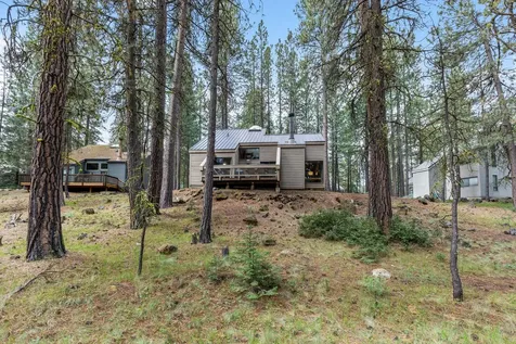 70668 Kaporie Black Butte Ranch OR 97759