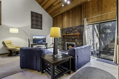 70668 Kaporie Black Butte Ranch OR 97759