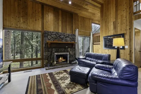70668 Kaporie Black Butte Ranch OR 97759