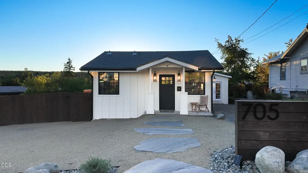 705 Cook Street Klamath Falls OR 97601