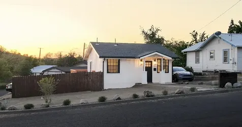 705 Cook Street Klamath Falls OR 97601