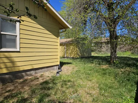 2143 Biehn Street Klamath Falls OR 97601