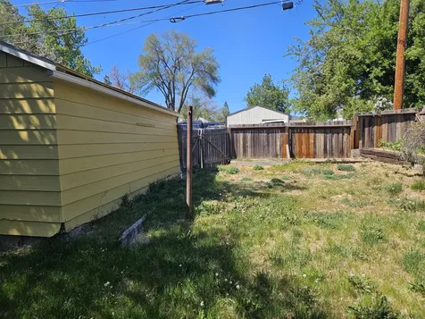 2143 Biehn Street Klamath Falls OR 97601