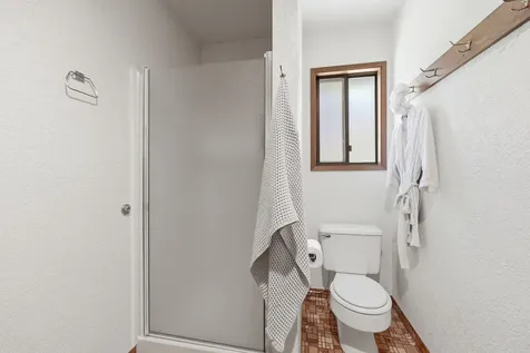 50 Mariposa Terrace Medford OR 97504