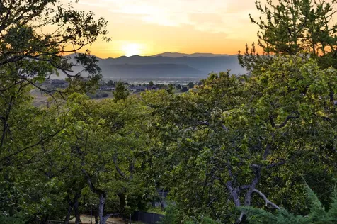 50 Mariposa Terrace Medford OR 97504