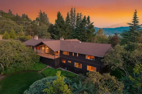 50 Mariposa Terrace Medford OR 97504