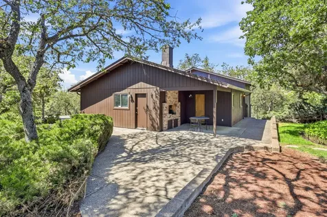 50 Mariposa Terrace Medford OR 97504